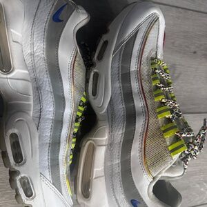 NIKE AIR MAX 95 DE LO MIO DOMINICAN SNEAKER